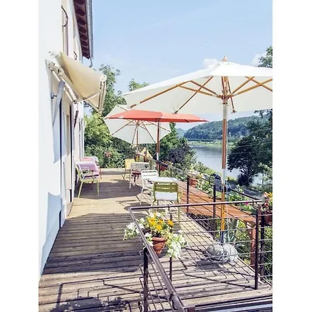 Holiday Apartment In Pirna With Swimming Pool Nyaraló
