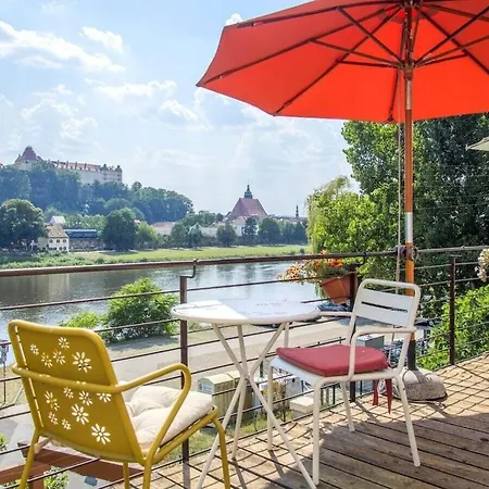 Nyaraló Holiday Apartment In Pirna With Swimming Pool Pirna