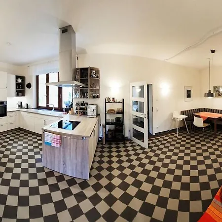 Holiday Apartment In Pirna With Swimming Pool Nyaraló