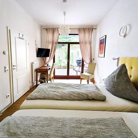 Holiday Apartment In Pirna With Swimming Pool Nyaraló *